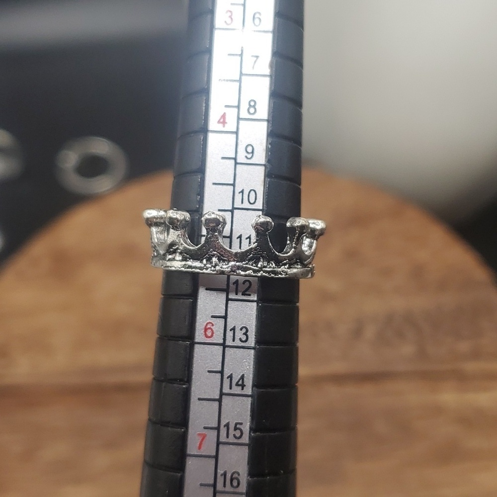Size 5 R375 crown ring 925 - Picture 2 of 2